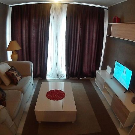 Duplex Costa Del Sol - Piscina&Gym Apartment Estepona Bagian luar foto